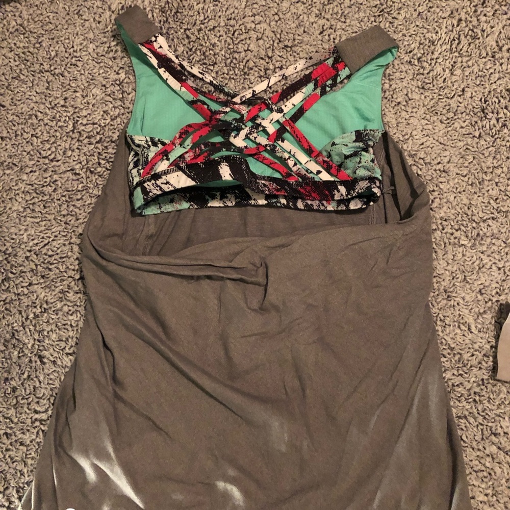 Lululemon tank